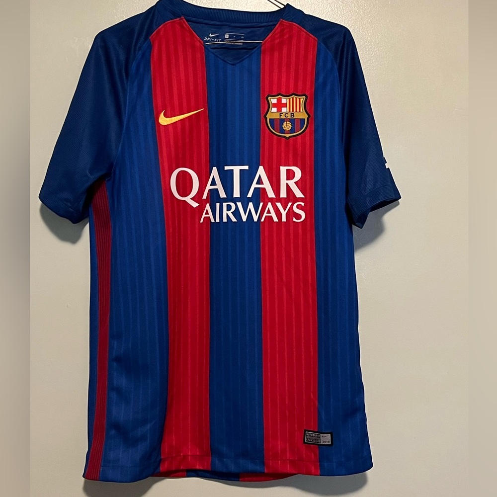 Barcelona 2016/17 Futbol Soccer Home Jersey EUC